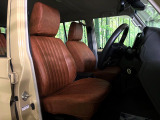 運転席シート廻りは使用感も少なく、良好な状態となっています。丁寧に使われていたことがよくわかりますね。