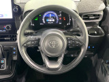 【レーダークルーズコントロール】高速道路での長距離走行が楽に!!自動で速度を保つクルーズコントロールが、衝突軽減システムと連携し、前方の車両を感知して車間を保つように速度調節してくれます!!