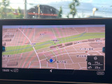 ●純正ナビ:一体感のあるナビは、高級感ある車内を演出してくれます。Bluetooth再生などオーディオ機能も充実しておりますので、運転もより楽しめます♪