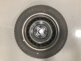 当社にてデモ走行時に装着していたワンシーズン使用の中古スタットレスタイヤ+ホイール4本セットを用意致しました。(2025年製、タイヤ+ホイールは現状渡し、保証対象外です)