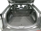 広々としたラゲージスペースを備えています。大きなものや長さのある荷物もしっかりと積み込めます。