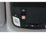緊急通報ボタンが装備されています。ホンダコネクト対応。ご利用には、Honda Total Care プレミアムのご加入が必要です。