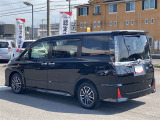 展示されているお車は全台1年間のトヨタロングラン保証が付いて参ります。最長3年間の保証をお付けすることも可能ですので、どのエリアに住むお客様でも安心して保証をお受けすることができます!