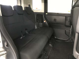 ゆとりある広々とした車内空間は、ドライブを始め買い物やレジャーなど、幅広く活躍します。一人でもみんなとでもお出かけを楽しみましょう!