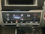 オートエアコン付きです!お好みの温度をセットするだけでエアコンの風量などを自動でコントロール。快適な車内でお過ごしいただけます。
