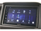 社外ディスプレイオーディオ KENWOODが装備されています!オーディオソース:CD BluetoothAudio USB AppleCarPlay AndroidAuto