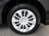 タイヤサイズは165/65R14です