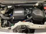 ホンダスタッフがしっかり整備して保証付きにてお渡し致します。エンジンルーム&室内ルームともにクリーニング済みで清潔です。快適なドライブをお楽しみください。