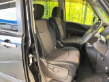 運転席シート廻りは使用感も少なく、良好な状態となっています。前オーナー様が丁寧に使っていたことがよくわかりますね。