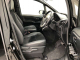 【運転席・助手席】です!実際お座りいただくのが分かりやすいと思いますので、ぜひお気軽にご来店ください♪状態もいいですよ☆