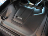 AMG製M139直噴エンジンを搭載。ロータスの専用マッピングを採用し365PS(カタログ値)を発生するロータス史上最もパワフルな4気筒エンジンです。低排出量で卓越した性能を発揮します。