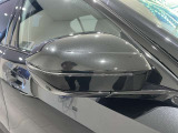 BMWを熟知したメカニックによる、360度の納車前点検。ドイツ本国と同様の教育・訓練を受けたメカニックが、360度によるポイントを徹底的に点検、整備した後にお客様にお引渡しします。