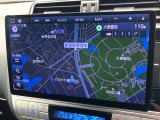 【10型ナビゲーション】使いやすいナビで目的地までしっかり案内してくれます。各種オーディオ再生機能も充実しており、お車の運転がさらに楽しくなります!!