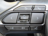 ブルートゥースに接続すれば、スマホに入れている音楽が聞けたり運転中に電話がかかってきてしまった場合もハンドルから電話を取ることができます!