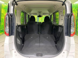 普段のお買い物や通勤、送迎等に十分な荷室スペースを確保しております。セカンドシートを倒すと、大きな荷物の積載も可能です♪