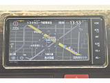 純正ナビを装備。タッチパネル式で使いやすく、お出かけもラクラクです。