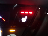 運転席/助手席にシートヒーター付いてます。あったかホカホカシートヒーター で快適です。