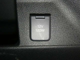 【充電用USB端子】デバイスの充電に便利です。※実際の接続端子は写真で確認or店舗までご気軽にお問合せください♪