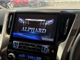 ナビゲーションはALPINE10インチを装着しております!大画面かつ簡単にご使用いただけます!オープニングにはアルファードの画面が映り、ドライブの楽しさをあげてくれますね!!