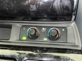 シートベンチレーション付きです。シートと密着部分の空気を換気して蒸れを防いでくれるので、暑い時期も快適に過ごせます♪一度使ったら手放せません!