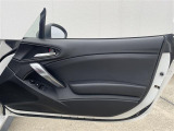 ◆LIBERALAは、輸入車選びの新たなスタイルを提案するインポート・セレクト・ブランドです。オーナー様となる方がクルマから直接感じる感性を第一にした、最良の一台との出会いをコーディネートいたします。