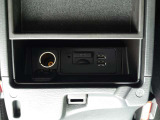 USB-Aに対応しており、市販の充電ケーブルがあれば、スマホ充電できます。