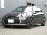 当店の中古車をご覧いただき、ありがとうございます!MINI クーパーS 3ドア フェイバードトリムのご紹介です!
