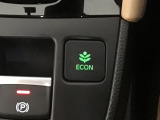 ★ECONスイッチ★ エコドライブを加速しよう!スイッチをONにすると、運転の仕方によるロスを抑え込み燃費をよくするようクルマが頑張ります(*^ー^*)燃費向上にチャレンジ♪