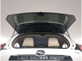 トヨタの認定中古車には、ロングラン保証が付いております。メーカーや年式を問わず1年間走行距離無制限の保証が付いておりますので、ご購入後も御安心ください。