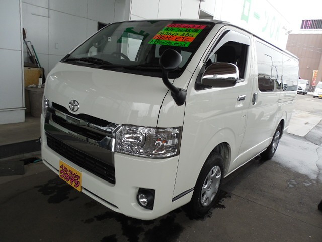 トヨタ ハイエースバン 