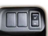 運転席シートヒーター
