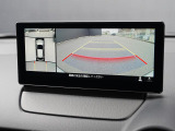 360&deg;ビューモニターを搭載しています。コーナーセンサーと合せてお使いいただくことで、安全、安心にお車の取り回しを行っていただけます。