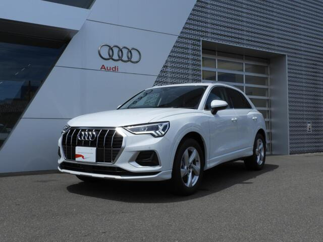 Q3 40 TDI クワトロ アドバンスト ディーゼル 4WD