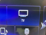 フルセグTV付!同乗者も退屈せずドライブが楽しめますね。運転手さんは運転に集中してくださいね。