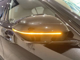 サービスにはドイツ本国と同様に教育と訓練を受け、BMWを知り尽くした「マイスター」が数多く在籍しております。360度による納車前点検整備で、お客様に安心と安全をお届けいたします。