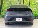 安心の最長10年・走行無制限保証(有償)をご用意。保証内容も充実はもちろん、無料点検&オイル交換や、年中無休の全国・24時間ロードサービスも付帯されておりますのでご安心下さい。