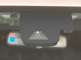 【トヨタセーフティセンス】走行中に前方の車両等を認識し、衝突しそうな時は警報とブレーキで衝突回避と被害軽減をアシスト。より安全にドライブをお楽しみいただけます。