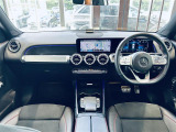 GLB GLB200d 4マチック AMGライン 4WD サンルーフ