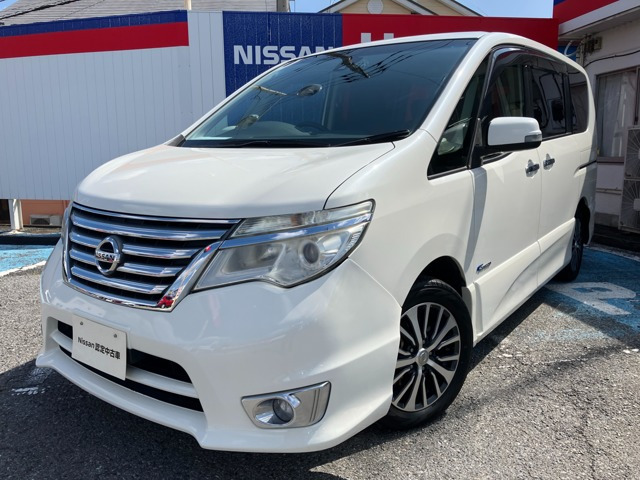 セレナ 2.0 ハイウェイスター S-HYBRID 