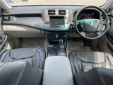 ◆内装の除菌消臭◆車内の細菌やカビを除去しニオイの元となる菌の抑制をします。様々な物質に直接反応して酸化・分解します!人気オプションの一つです♪