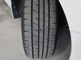 タイヤサイズは205/55R17