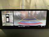 狭い場所での駐車やすれ違いなどでより的確な運転操作に役立つ360&deg;ビューモニターが装備されています。