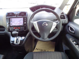 車の事分からなくても運転席に座ってみると何となく良い感じ!とかイマイチだな、とか感じます。だからこそ是非ご自身の目で手で体で実際に触れて頂きたいのです。