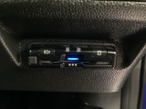 ETCが付いてます。ETC搭載車しか通過できないスマートICが利用できるようになりますよ!現在スマートICの設置箇所も増えてきているので、高速道路利用の幅が広がりますね☆