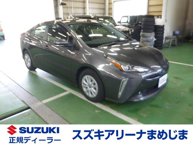 トヨタ プリウス 