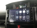 オーディオ機能とスマホ連携機能を搭載。スマホと車がつながります。AM/FMチューナーは標準装備です。