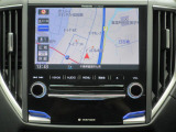 純正パナソニック製8インチの大型モニターナビが装備されております。ナビ画面の見やすさとAV機能での迫力のある映像が楽しめます。