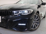 安心のBMW認定中古車は100項目の箇所を徹底的にチェック致します。機械的な箇所や電気系、コンピューターなどをご納車前に点検し、交換基準に達した部品は全て新品に修理返品した後にご納車致します。