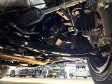 お車を安心してお乗りいただく為には、足回りの定期点検が欠かせません。サービスサポート(有償保証)では無料点検もご提供しており、安心のカーライフをお過ごしいただけるサポート体制が整っています。