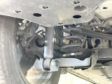 お車を安心してお乗りいただく為には、足回りの定期点検が欠かせません。サービスサポート(有償保証)では無料点検もご提供しており、安心のカーライフをお過ごしいただけるサポート体制が整っています。